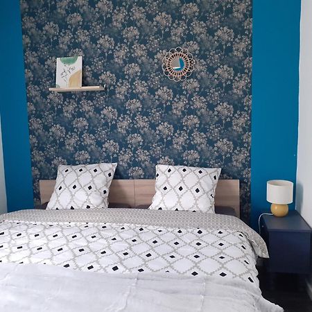L'Artistique, 4 Lits, 2 Chambres, Stationnement Gratuit, Spacieux, Atypique Amiens Bagian luar foto